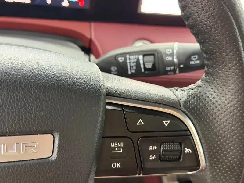 Jetour X70 PLUS 2023 1.5T DCT Warrior PLUS 7-seater — миниатюра 6
