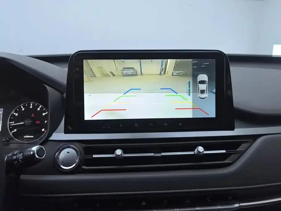Chery Tiggo 5x 2025 1.5L CVT Premium Edition — миниатюра 13