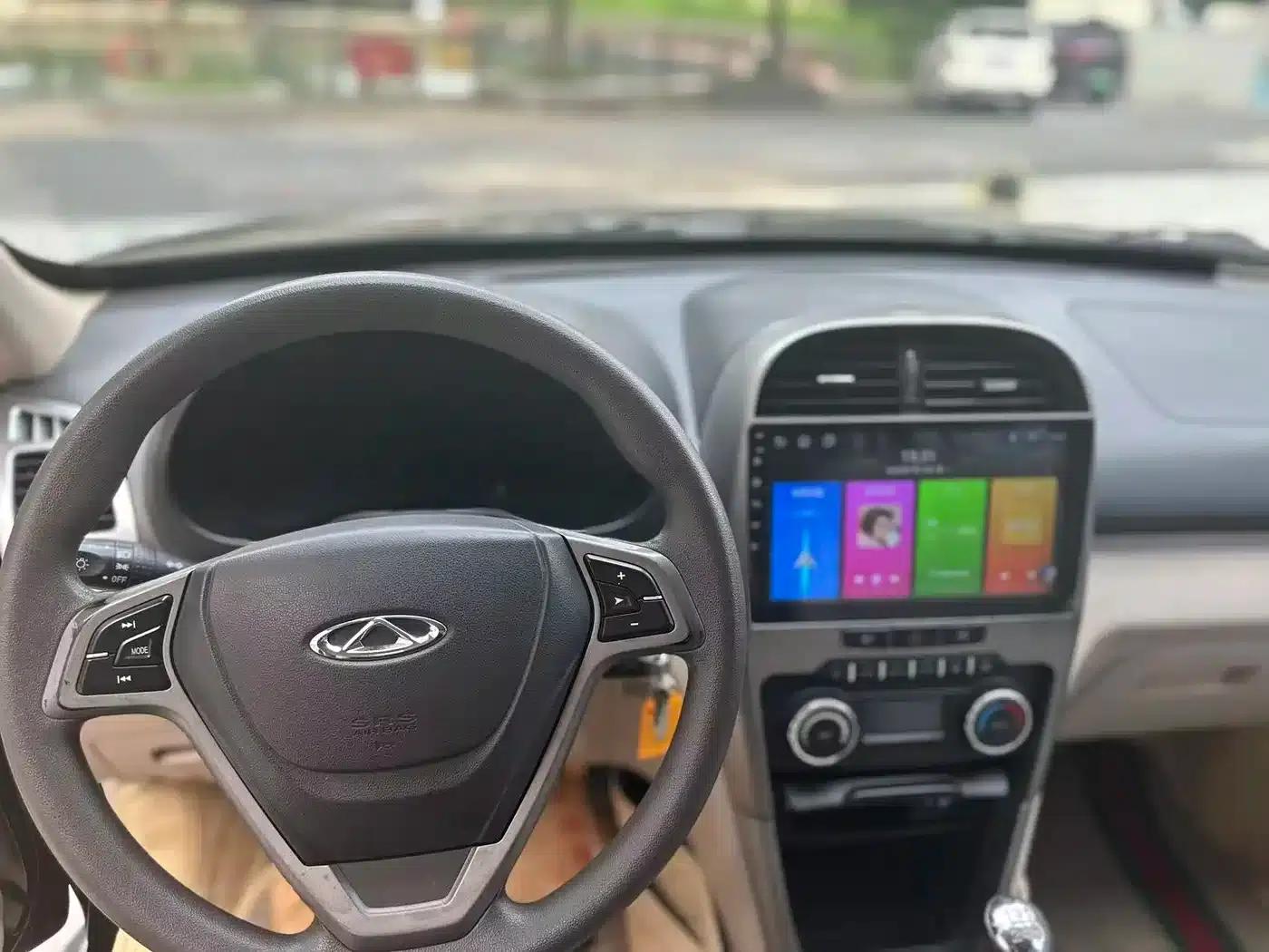Chery Tiggo 3 2014 1.6L Manual Smart Edition — миниатюра 8
