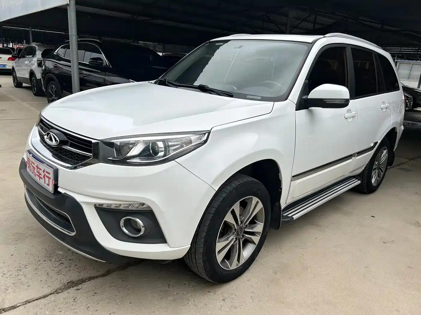 Chery Tiggo 3 2015 1.6L CVT Smart Commemorative Edition — миниатюра 1