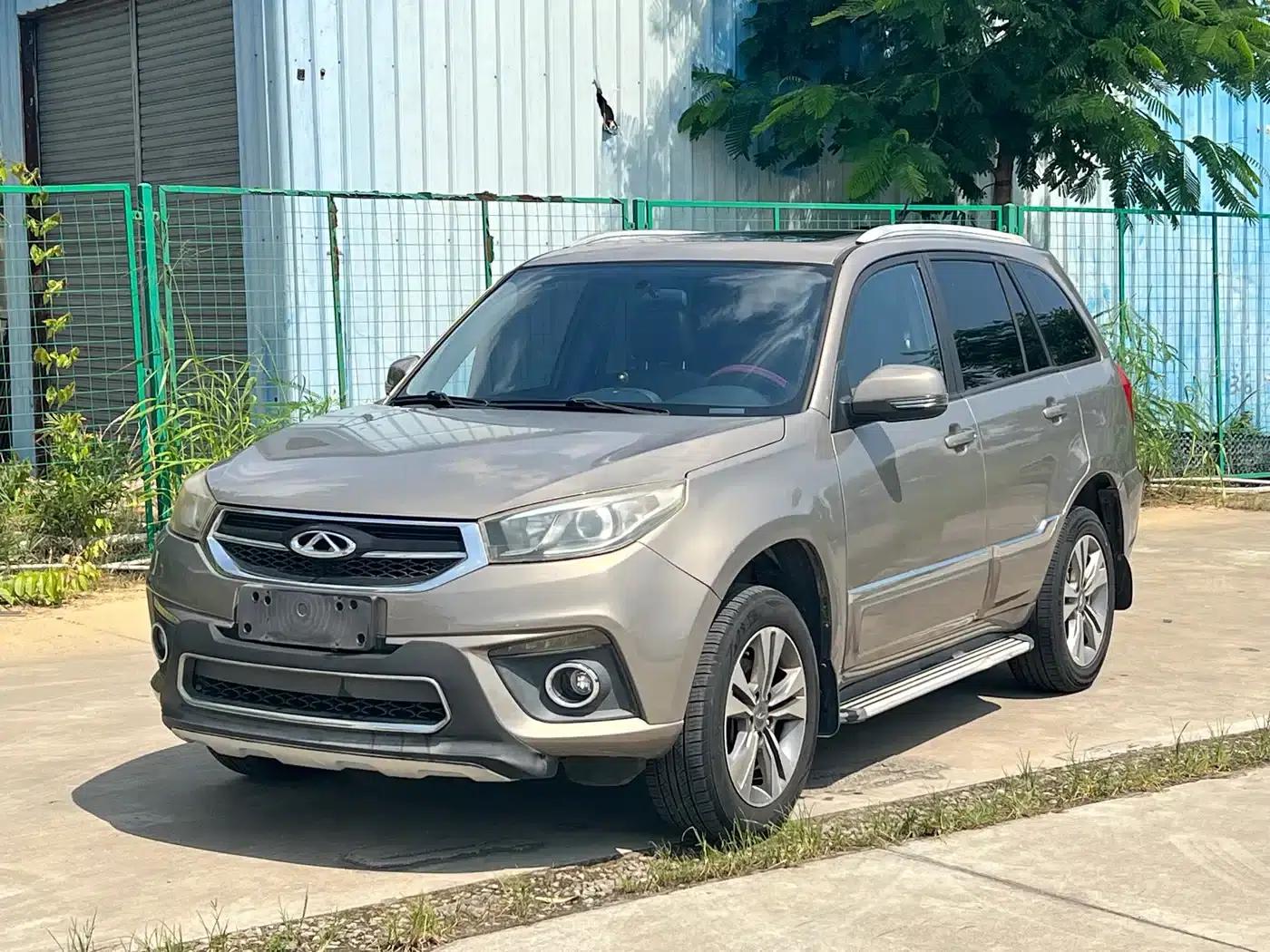 Chery Tiggo 3 2015 1.6L CVT Smart Sport Edition — миниатюра 1