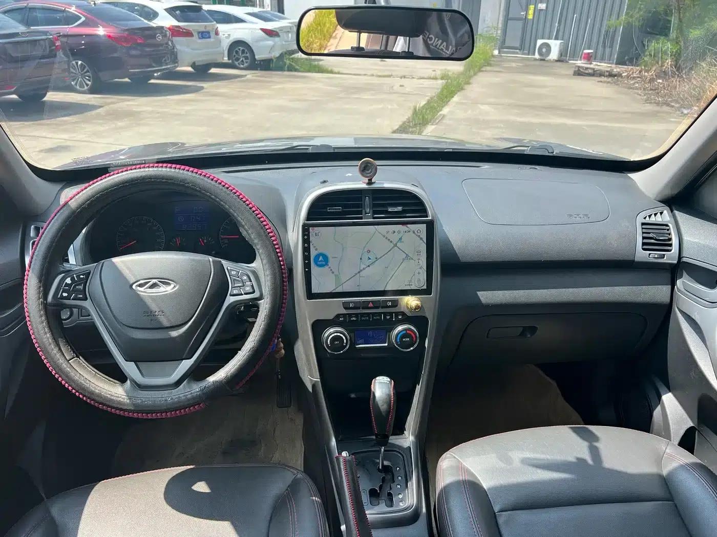 Chery Tiggo 3 2015 1.6L CVT Smart Sport Edition — миниатюра 5