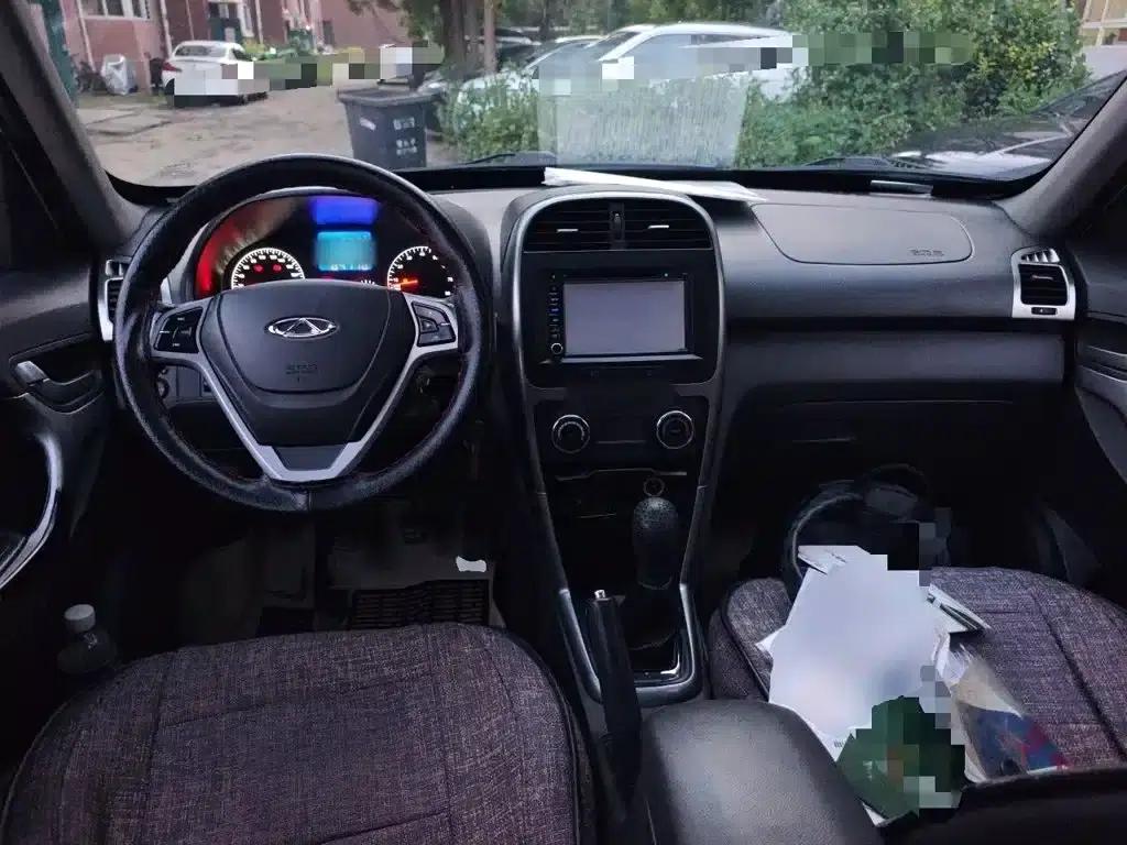 Chery Tiggo 3 2015 1.6L Manual Smart Sport Edition — миниатюра 6