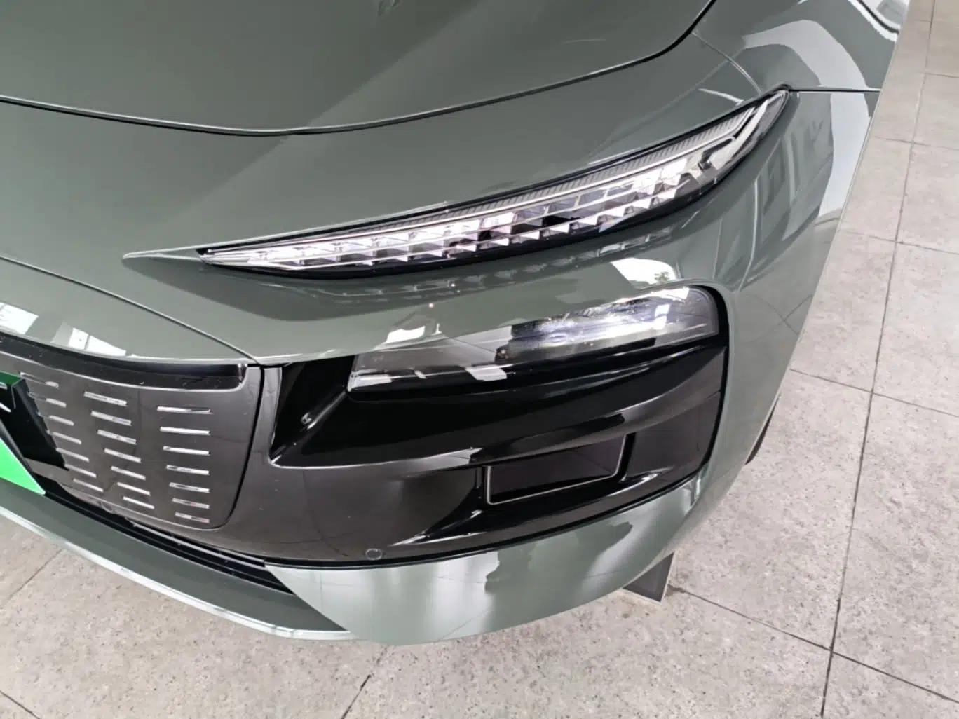 Audi A6L e-tron 2026 Model First Launch Qiankun Smart Driving Edition — миниатюра 8