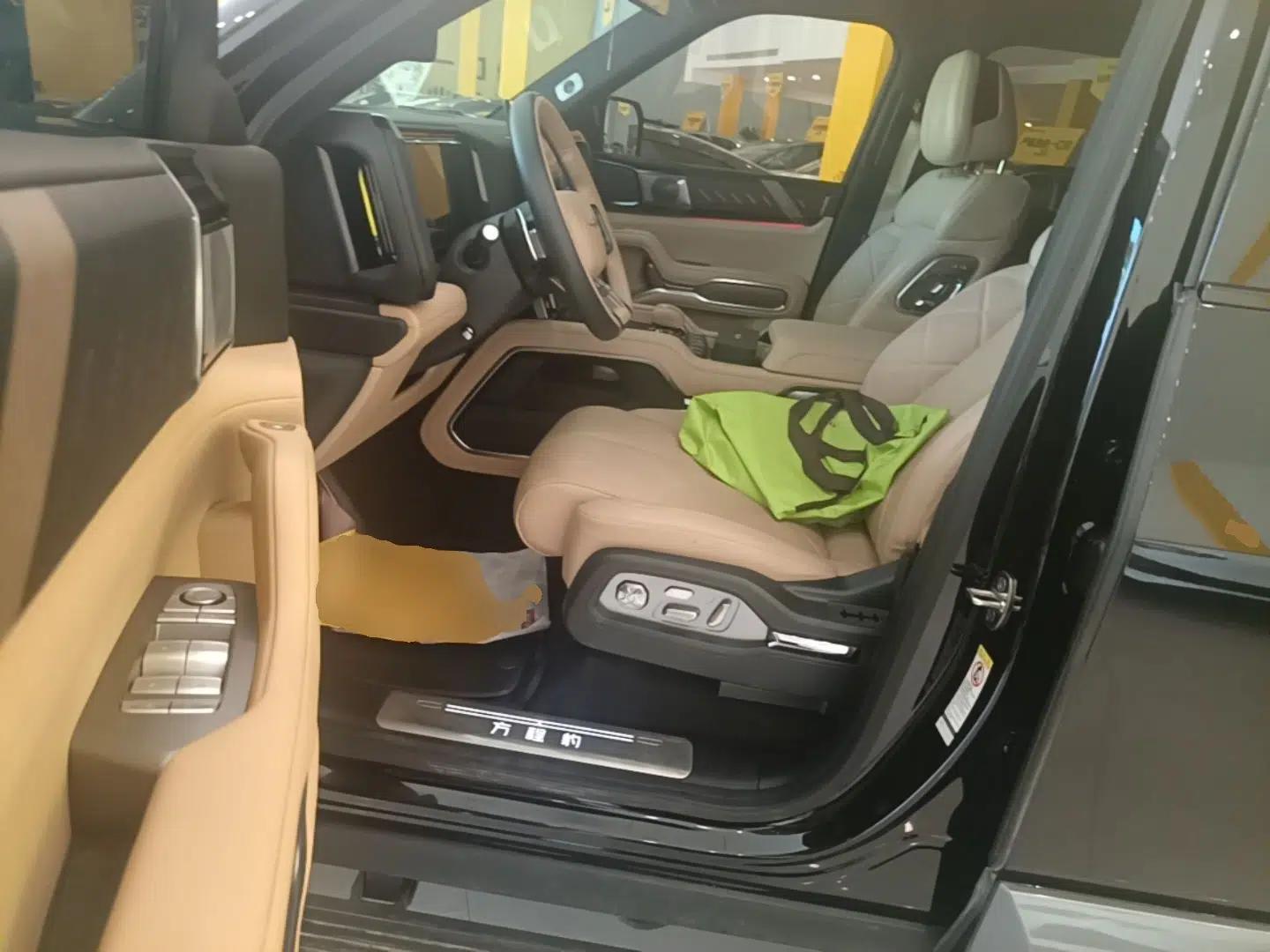 Formula Leopard 8 2025 Smart & Brave Flagship Edition 7 Seats — миниатюра 23