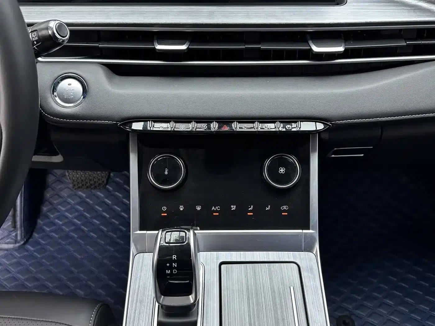 Chery Tiggo 7 PLUS 2021 1.5T CVT Luxury Edition — миниатюра 16