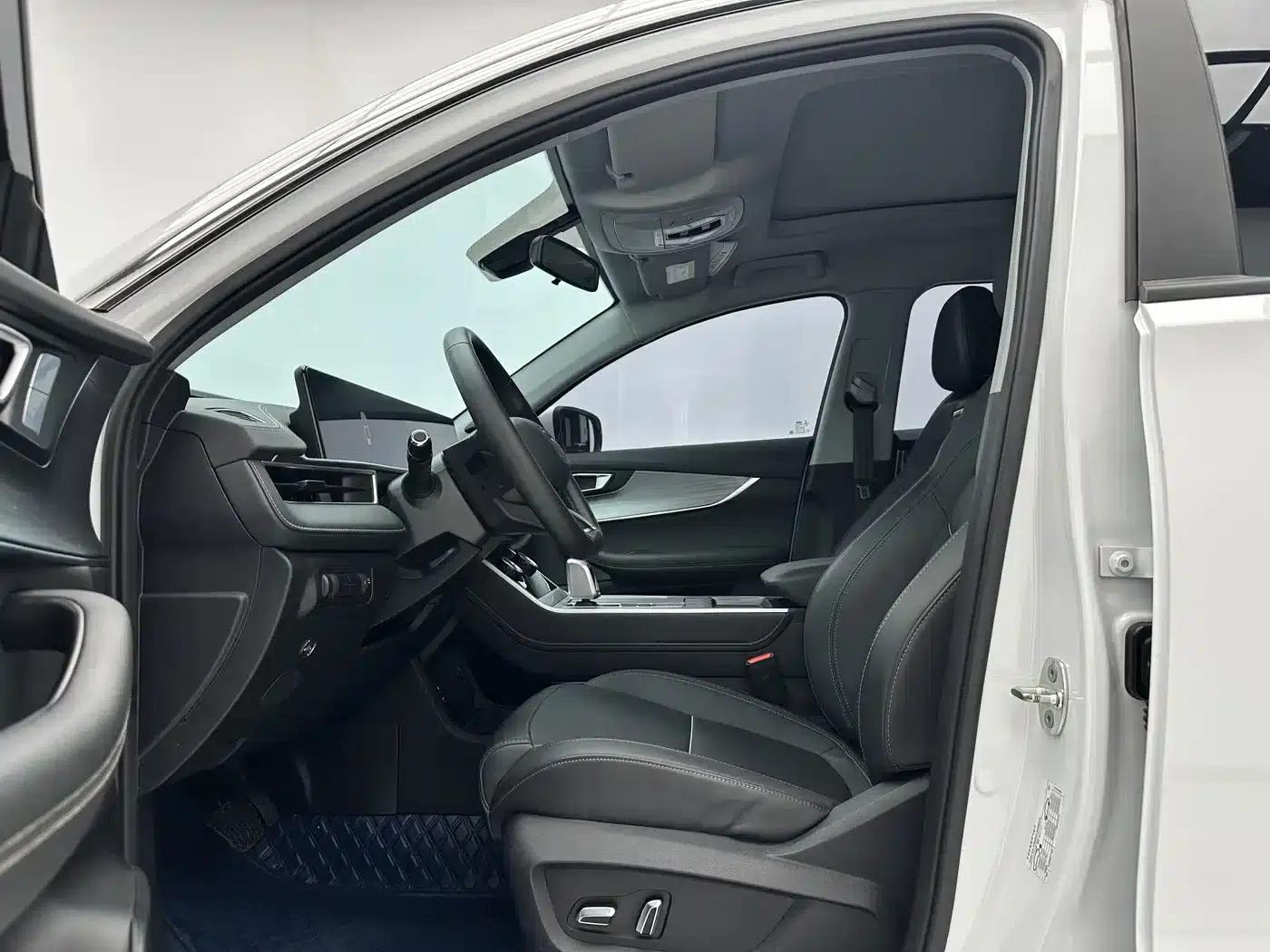 Chery Tiggo 7 PLUS 2021 1.5T CVT Luxury Edition — миниатюра 5