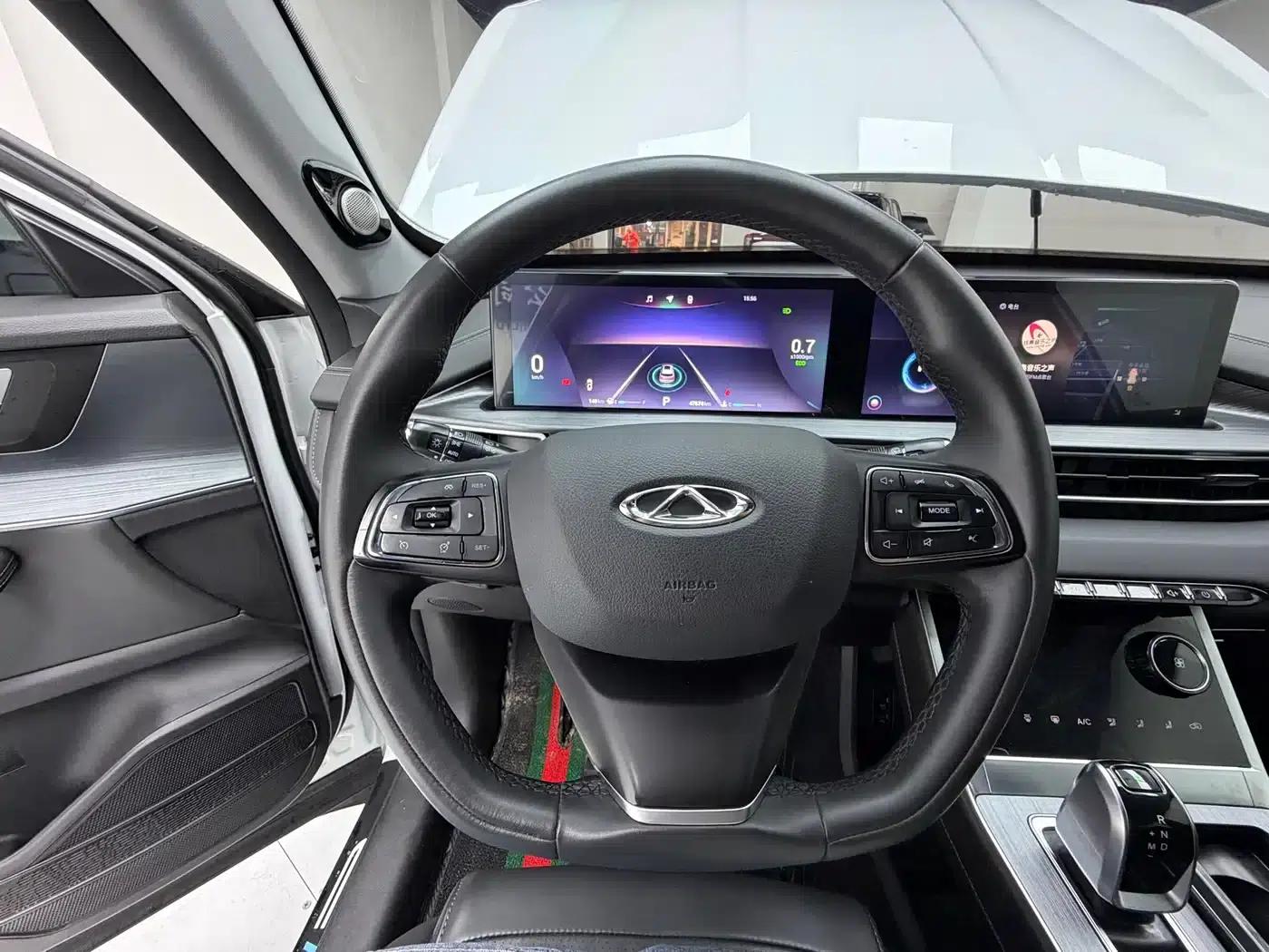 Chery Tiggo 7 PLUS 2022 1.5T CVT Luxury+ — миниатюра 9