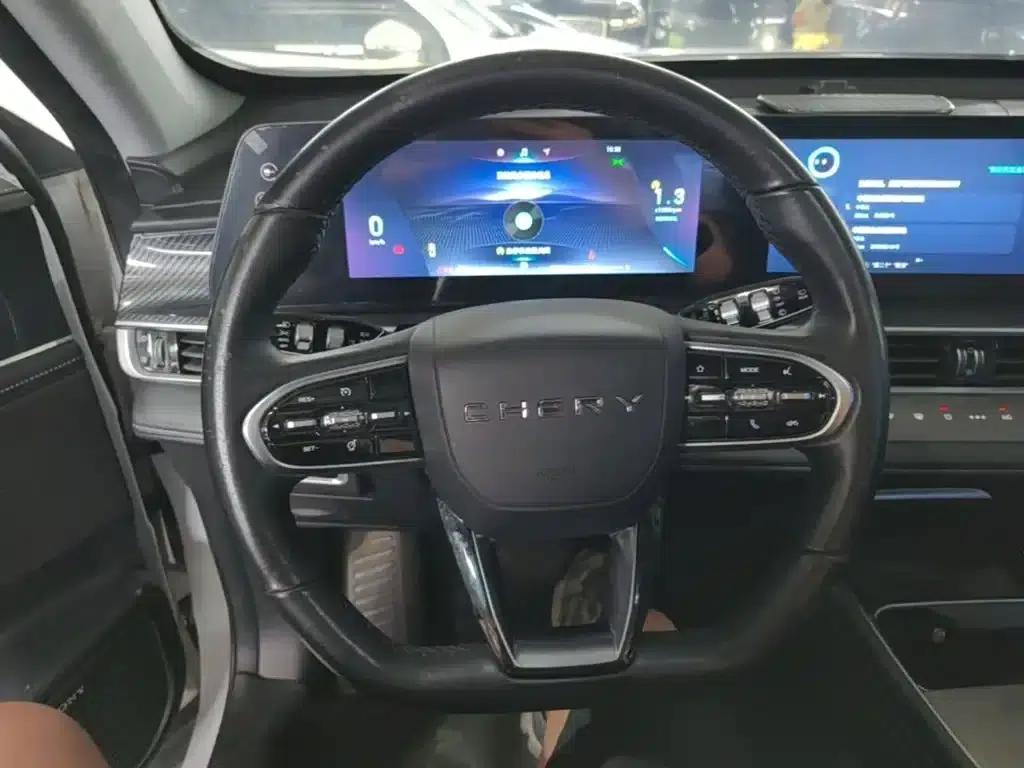 Chery Tiggo 7 PLUS 2023 Facelift 1.6TGDI DCT Luxury Edition — миниатюра 11
