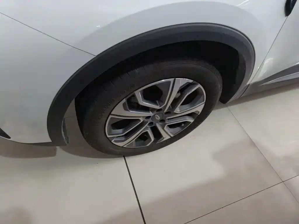 Chery Tiggo 7 PLUS 2023 Facelift 1.6TGDI DCT Luxury Edition — миниатюра 23