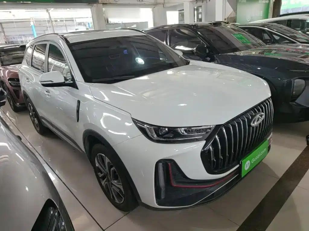 Chery Tiggo 7 PLUS 2023 Facelift 1.6TGDI DCT Luxury Edition — миниатюра 4