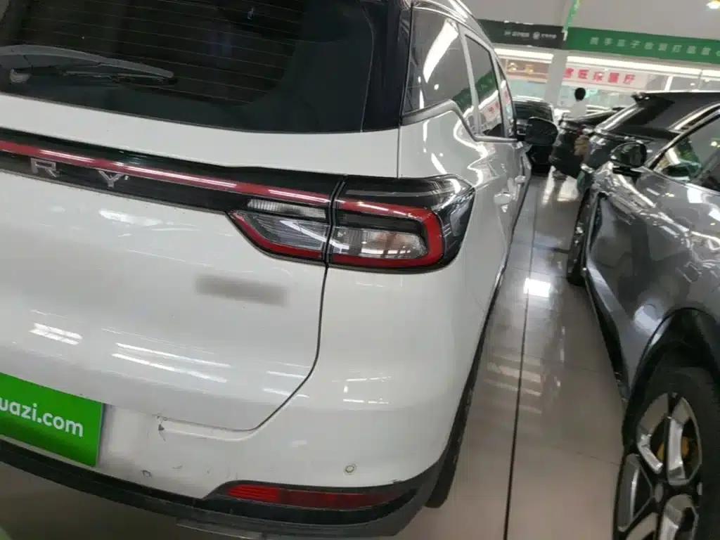 Chery Tiggo 7 PLUS 2023 Facelift 1.6TGDI DCT Luxury Edition — миниатюра 8