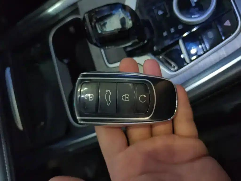 Chery Tiggo 7 PLUS 2023 Facelift 1.6TGDI DCT Luxury Edition — миниатюра 9