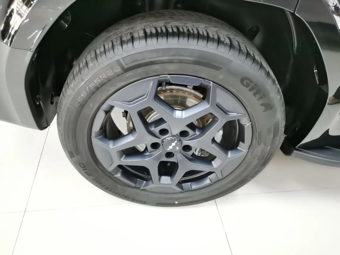 Formula Leopard Titanium 7 2025 Model 190 km Four-Wheel Drive Ultra Edition — миниатюра 16