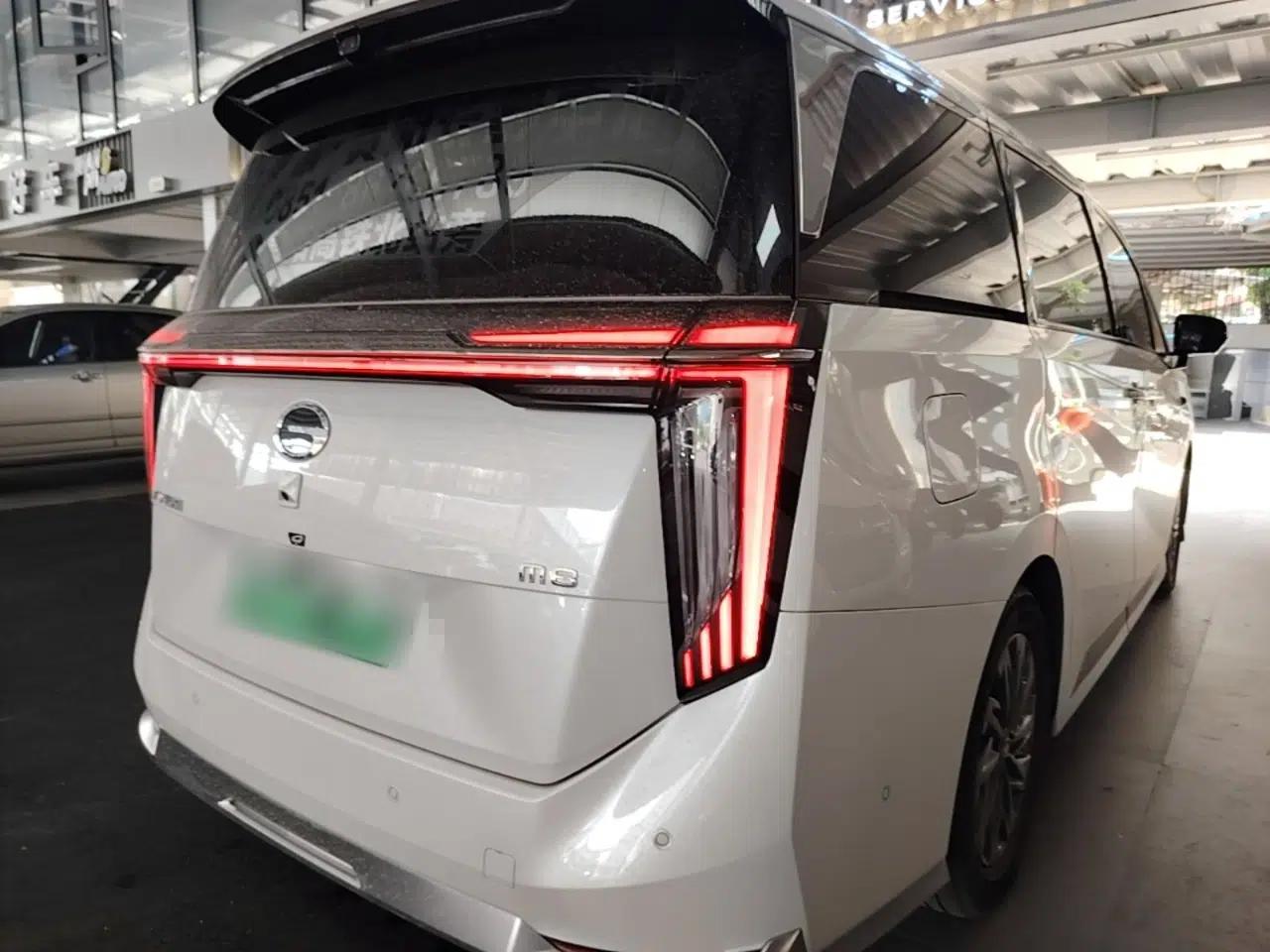 GAC Trumpchi Xiangwang M8 2025 Kunkun Series Ultra First-Class Cabin — миниатюра 6
