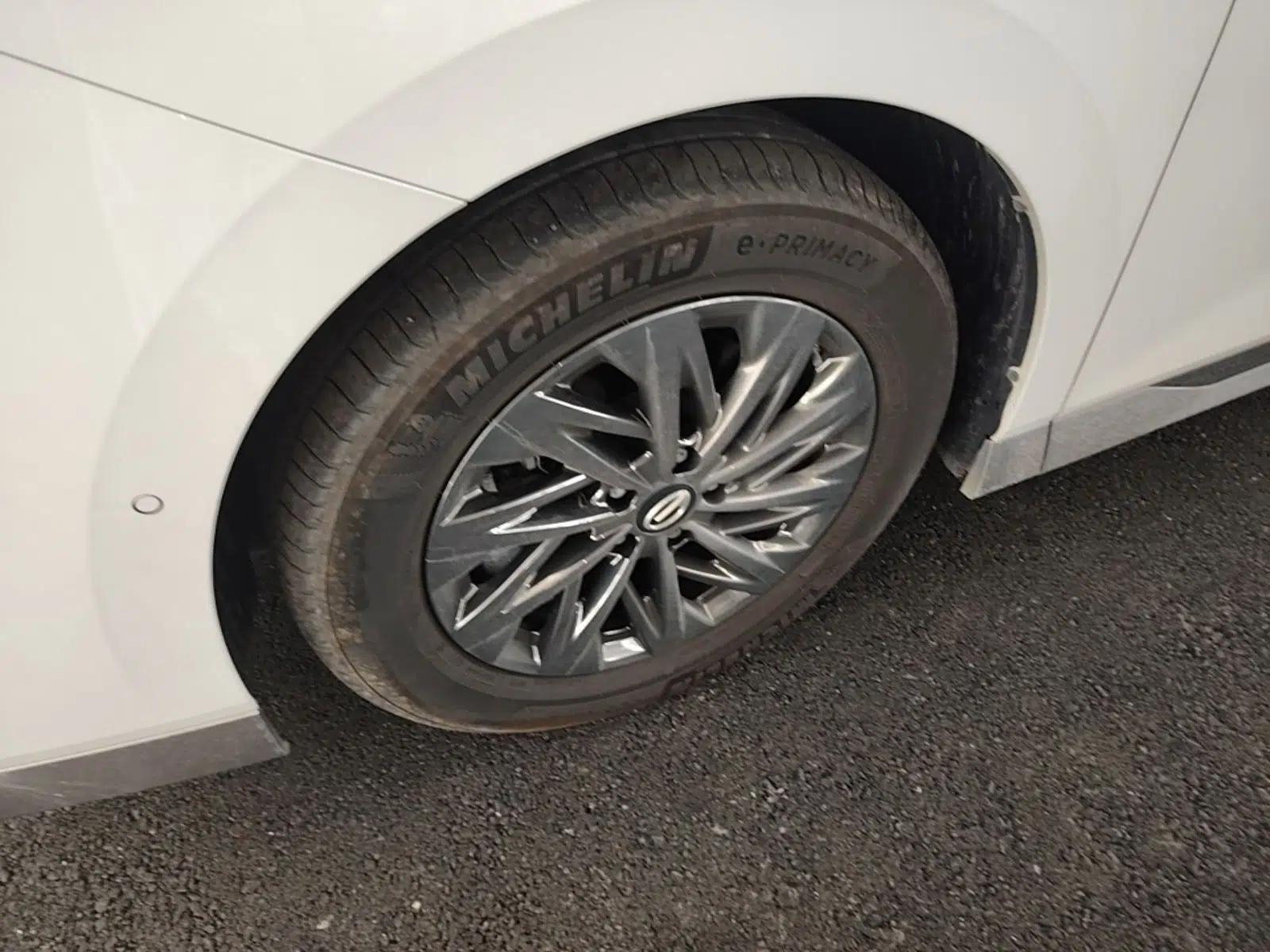 GAC Trumpchi Xiangwang M8 2025 Kunkun Series Ultra First-Class Cabin — миниатюра 10