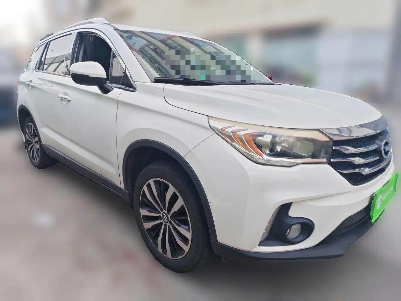 GAC Trumpchi GS4 New Energy 2017 1.5L PHEV Smart Enjoyment Edition — миниатюра 3
