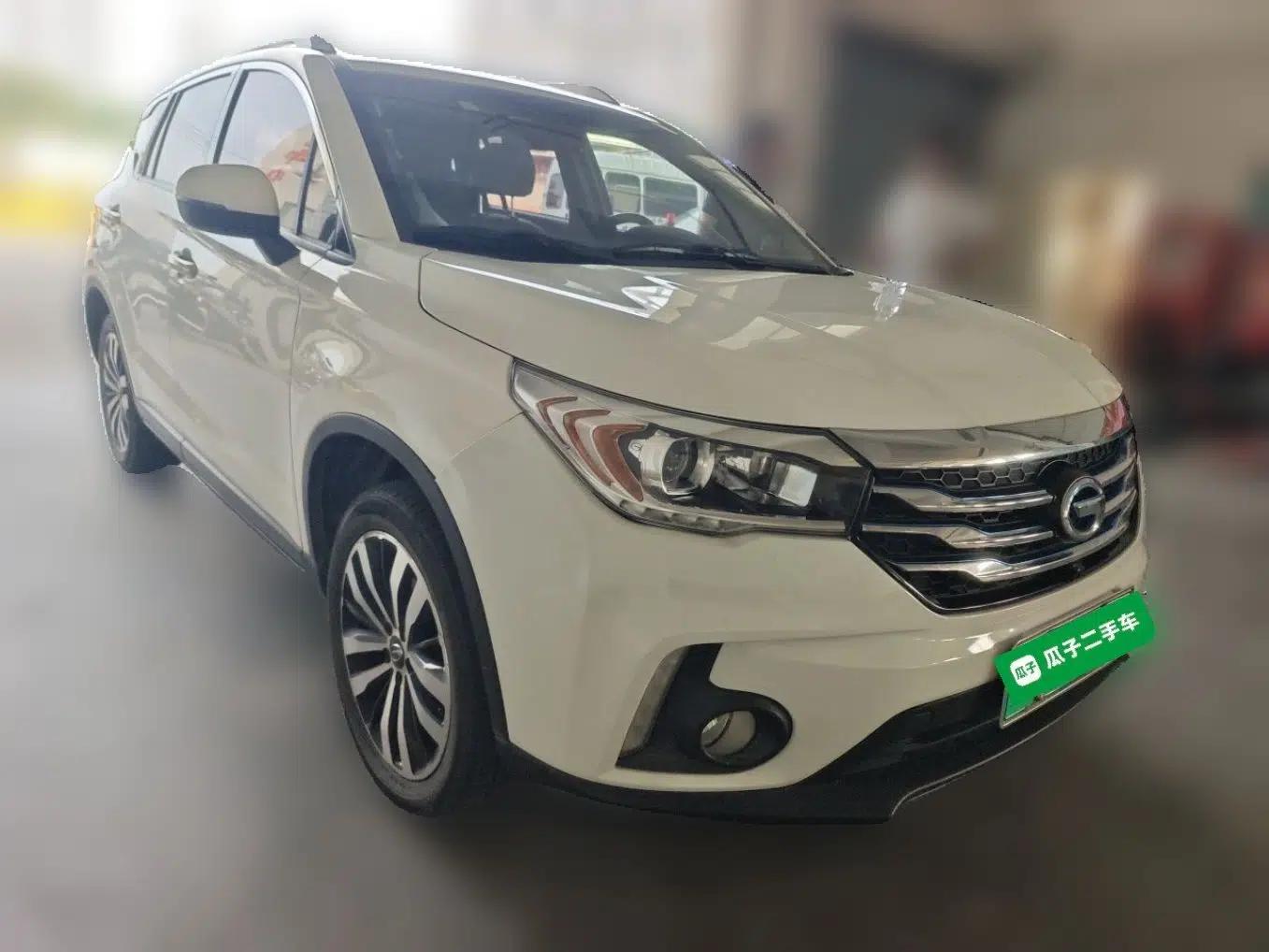 GAC Trumpchi GS4 New Energy 2017 1.5L PHEV Smart Enjoyment Edition — миниатюра 3