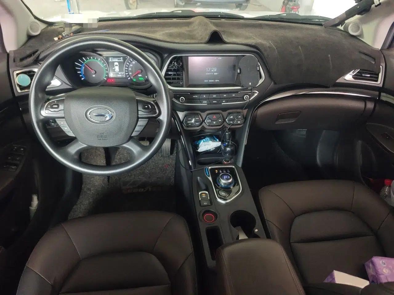 GAC Trumpchi GS4 New Energy 2017 1.5L PHEV Smart Enjoyment Edition — миниатюра 9