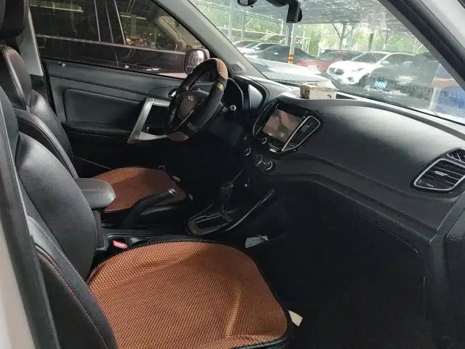 Chery Tiggo 5 2017 1.5T CVT Luxury Edition — миниатюра 8