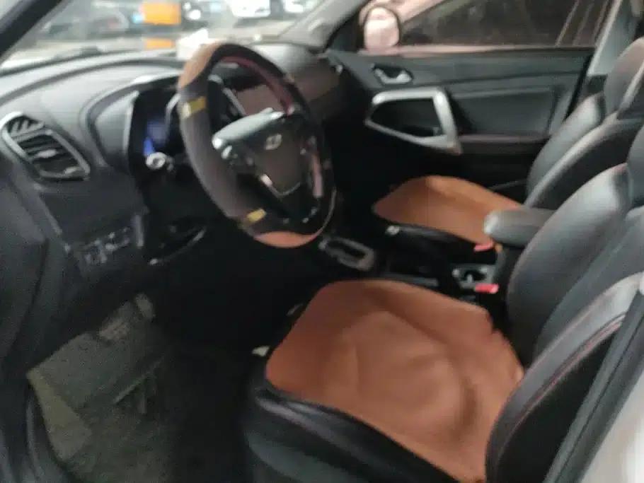 Chery Tiggo 5 2017 1.5T CVT Luxury Edition — миниатюра 9