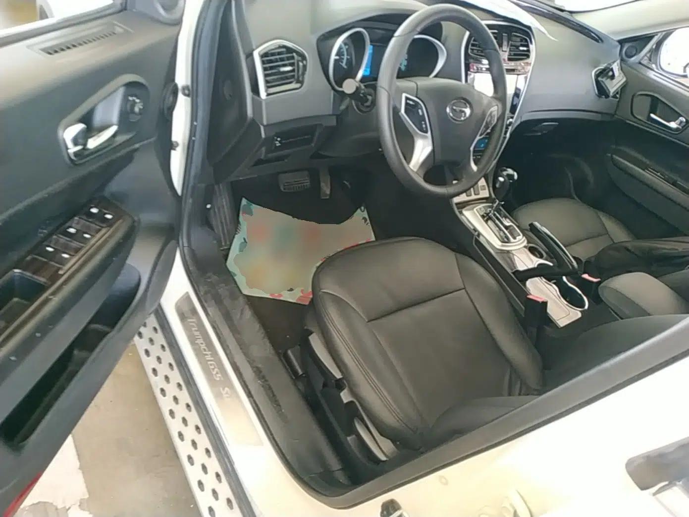 GAC Trumpchi GS5 Super 2015 2.0L Automatic Two-Wheel Drive Comfort Edition — миниатюра 18