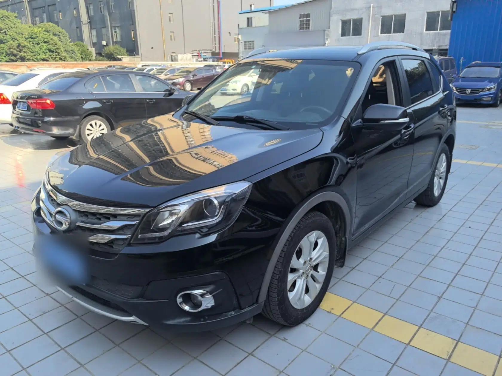 GAC Trumpchi GS5 Super 2016 2.0L Automatic Two-Wheel Drive Supreme Edition — миниатюра 1
