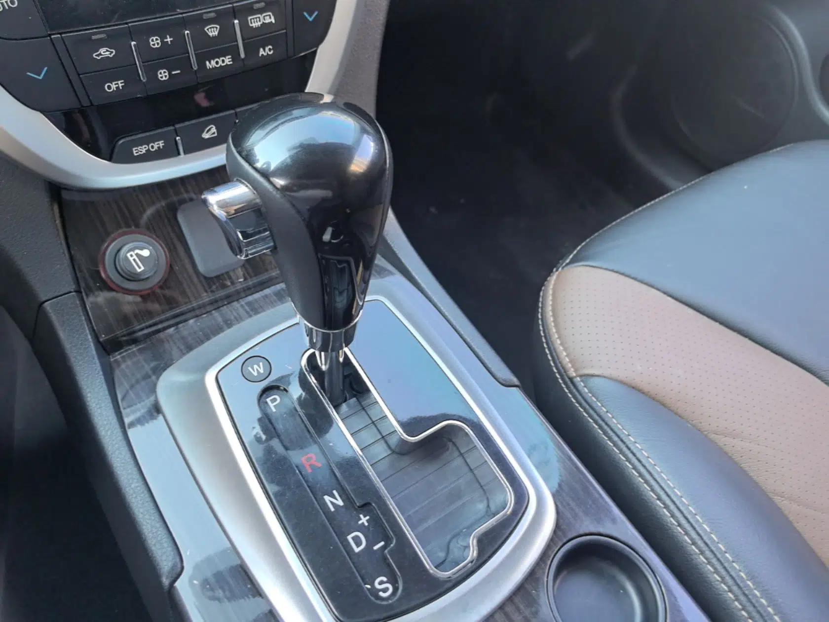 GAC Trumpchi GS5 Super 2016 2.0L Automatic Two-Wheel Drive Supreme Edition — миниатюра 16