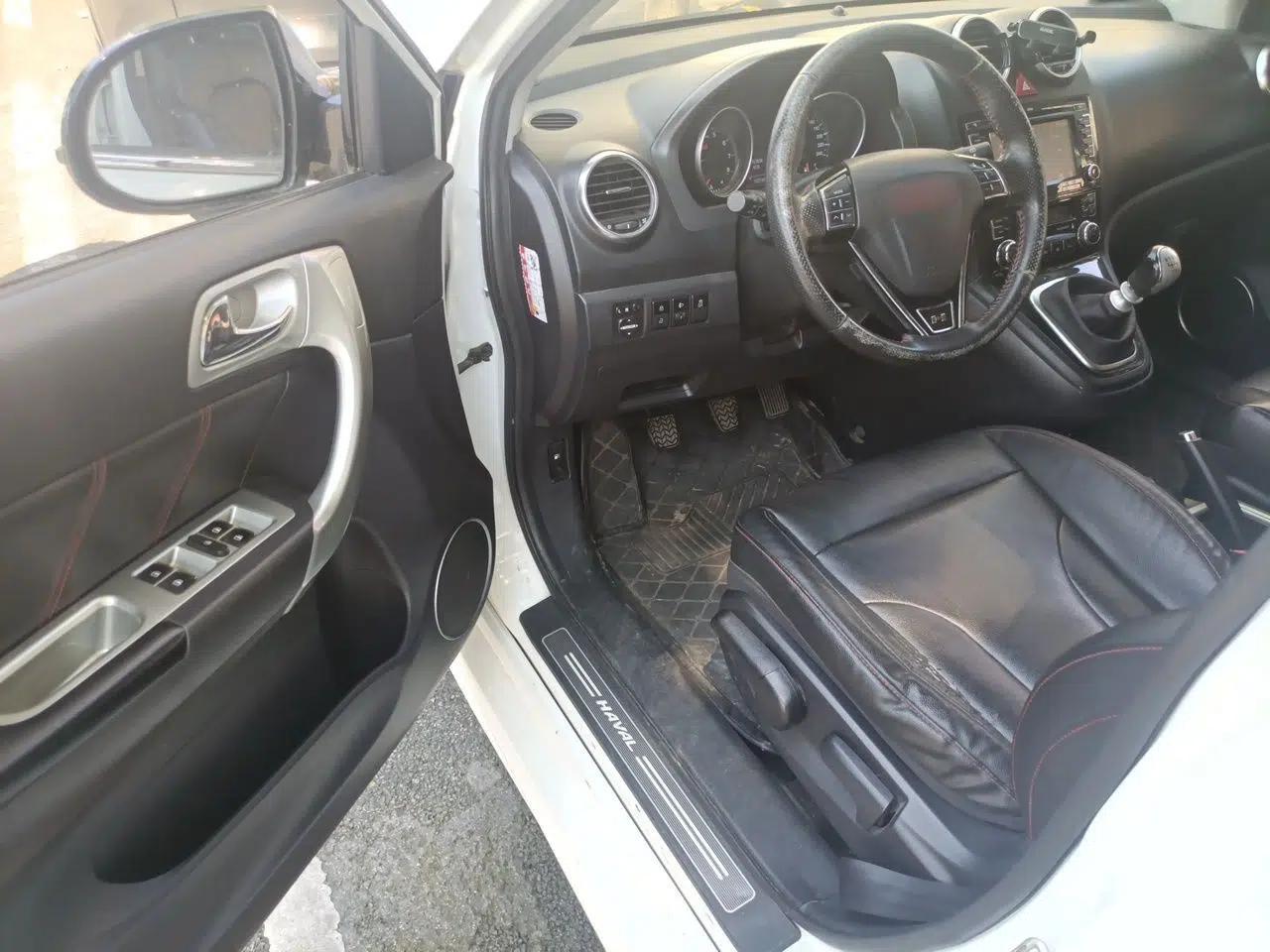 Haval H6 2015 Upgraded Model 1.5T Manual Two-Wheel Drive Elite Version — миниатюра 16