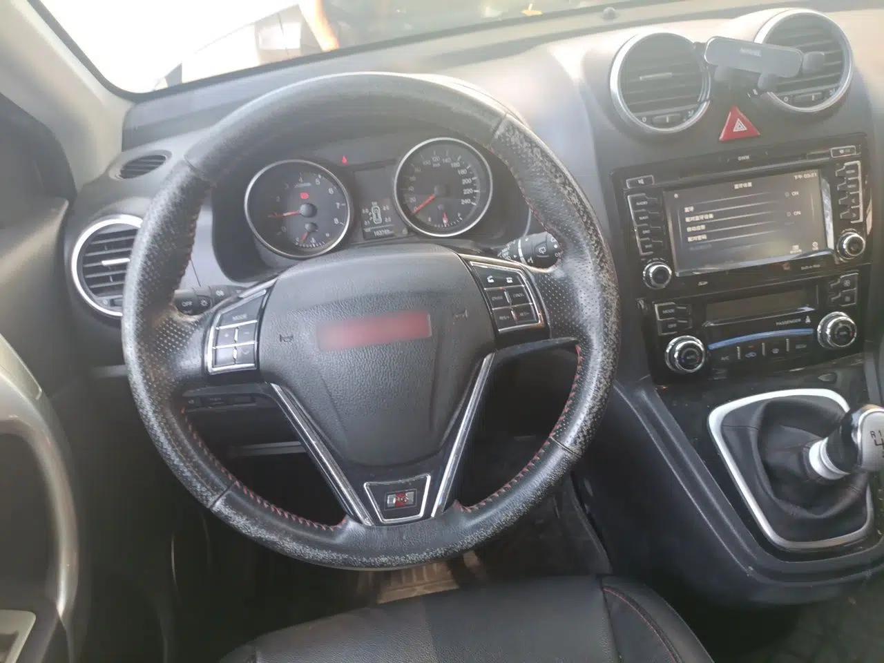 Haval H6 2015 Upgraded Model 1.5T Manual Two-Wheel Drive Elite Version — миниатюра 10