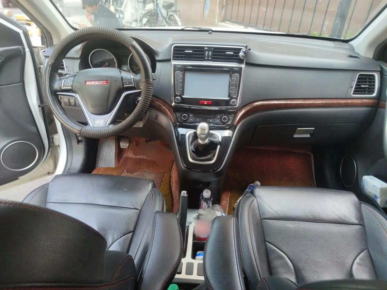 Haval H6 2014 Sport Version 1.5T Manual Two-Wheel Drive Elite Edition — миниатюра 9