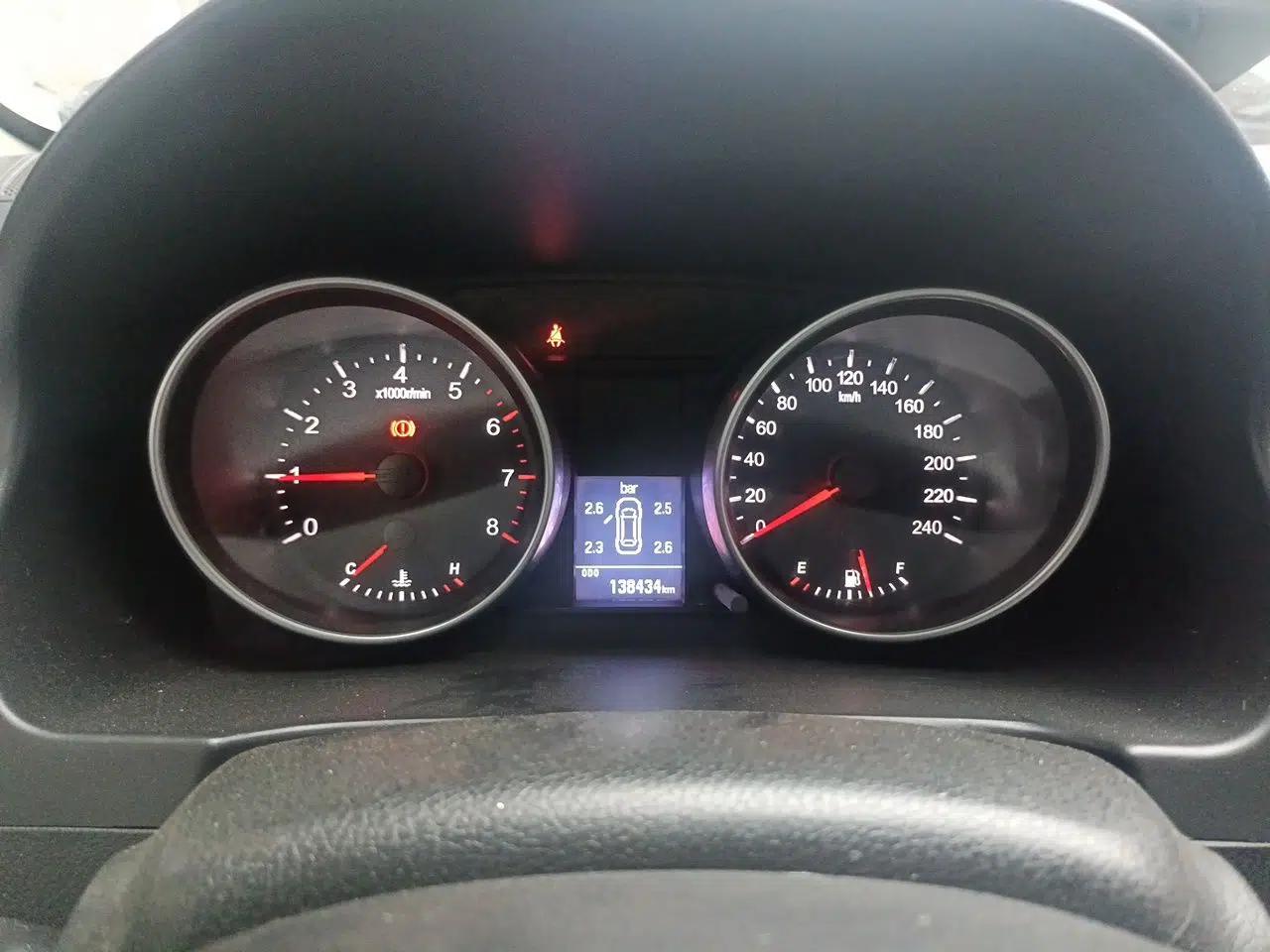Haval H6 2014 Upgraded Model 1.5T Manual 4x4 Elite Version — миниатюра 11