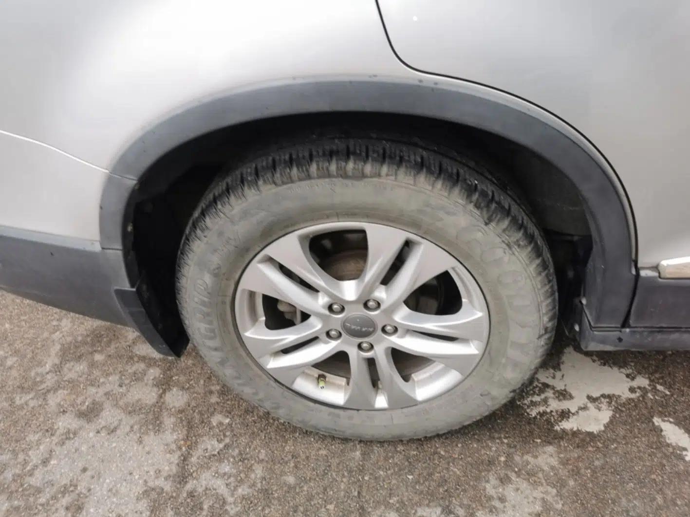 Haval H6 2013 Sports Edition 1.5T Manual Two-Wheel Drive Elite Model — миниатюра 11