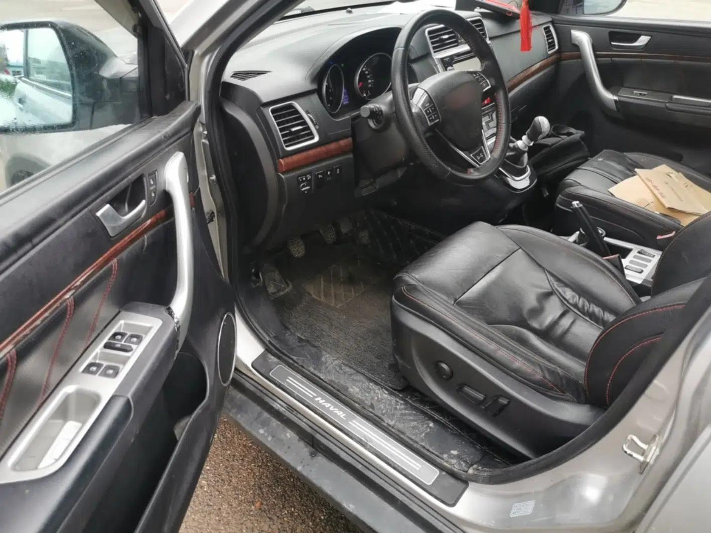 Haval H6 2013 Sports Edition 1.5T Manual Two-Wheel Drive Elite Model — миниатюра 18