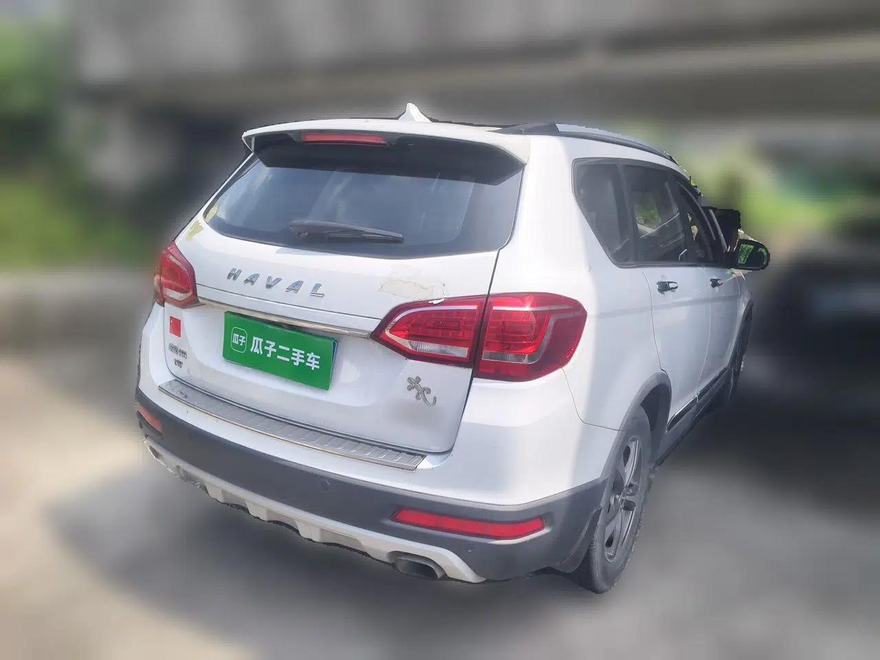 Haval H6 2017 Red-Label Sport Edition 1.5T Manual Two-Wheel Drive Elite Model — миниатюра 6