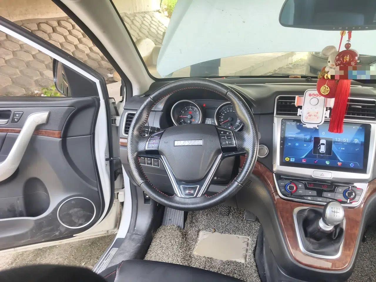 Haval H6 2017 Red-Label Sport Edition 1.5T Manual Two-Wheel Drive Elite Model — миниатюра 10
