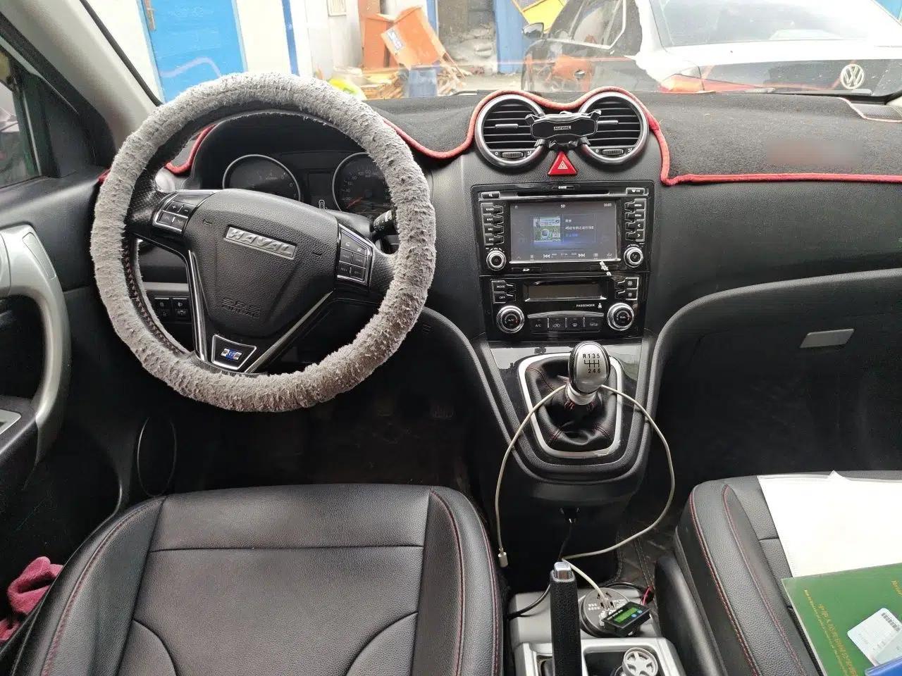 Haval H6 2016 Upgraded Model 1.5T Manual Two-Wheel Drive Elite Version — миниатюра 9