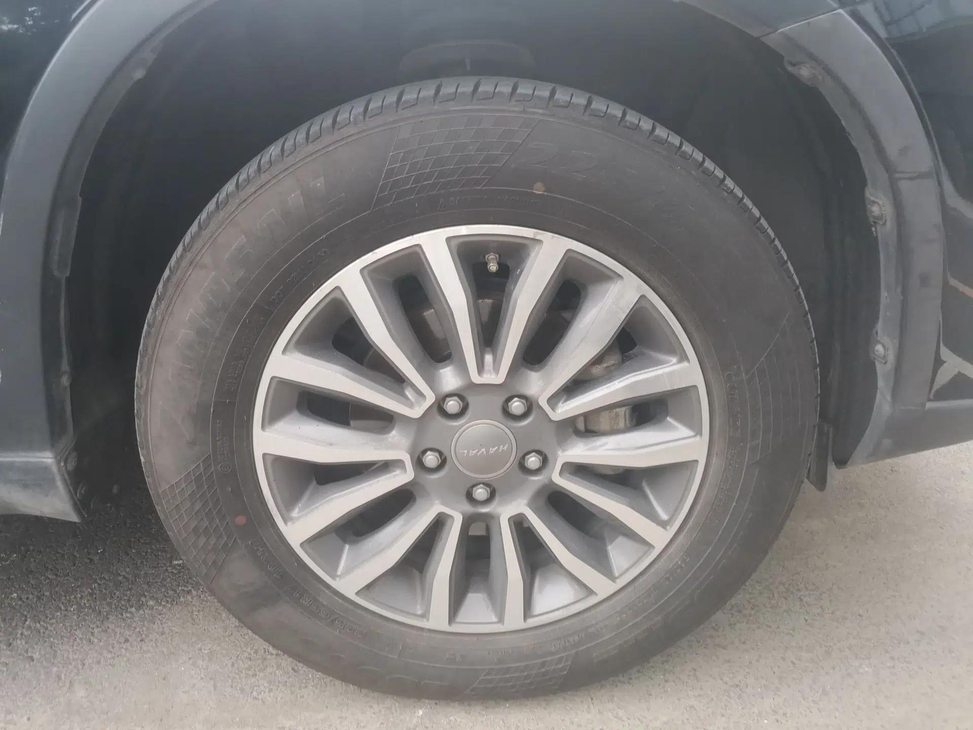 Haval H6 2015 Sport Edition 1.5T Automatic Two-Wheel Drive Luxury Model — миниатюра 8