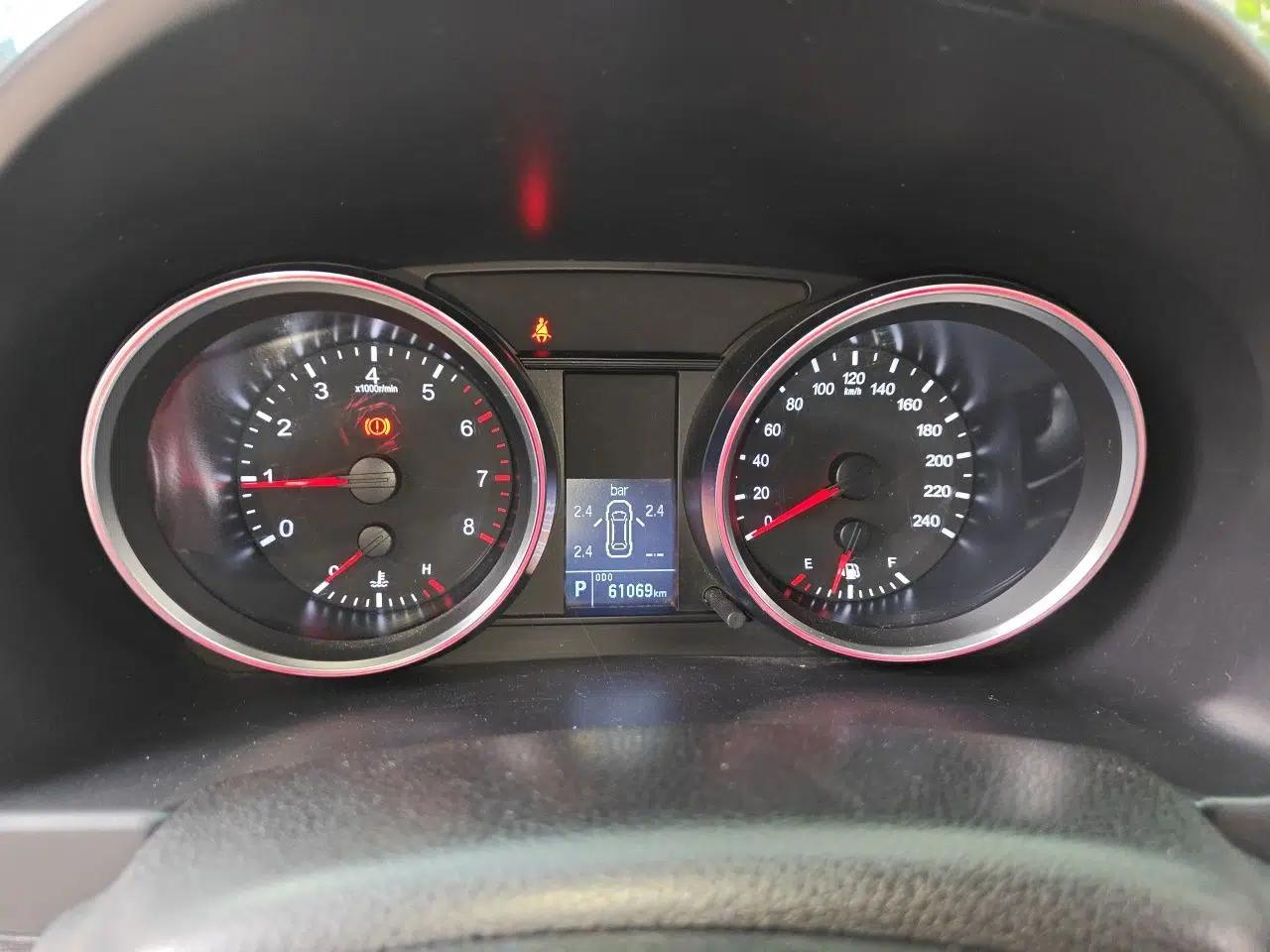 Haval H6 2015 Sport Edition 1.5T Automatic Two-Wheel Drive Luxury Model — миниатюра 11