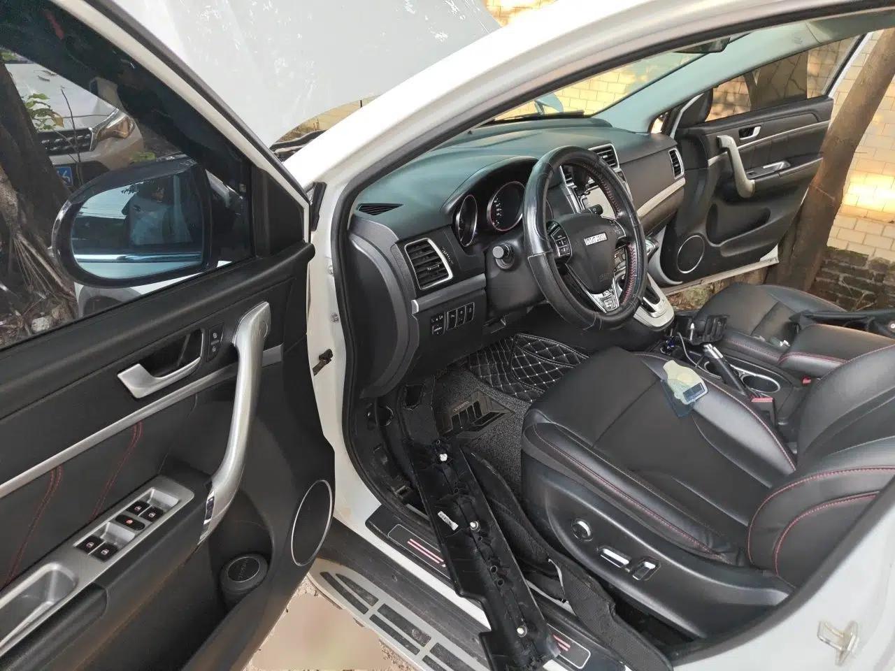 Haval H6 2015 Sport Edition 1.5T Automatic Two-Wheel Drive Luxury Model — миниатюра 16