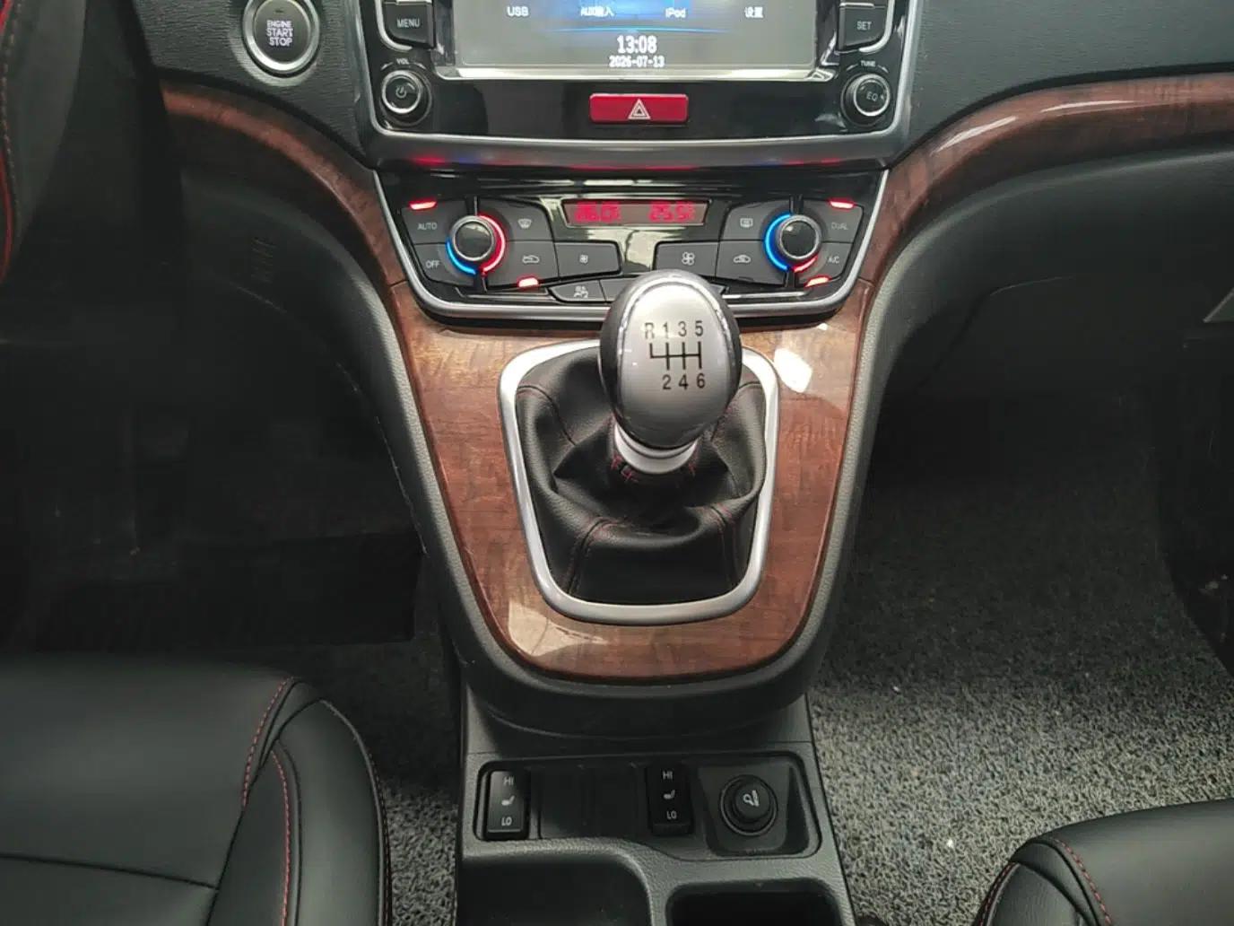 Haval H6 2017 Red-Label Sport Edition 1.5T Manual Two-Wheel Drive Elite Model — миниатюра 16