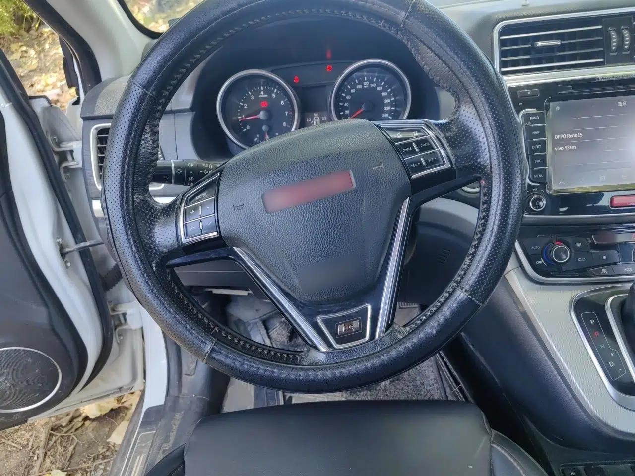Haval H6 2015 Sport Edition 1.5T Automatic Two-Wheel Drive Luxury Model — миниатюра 10