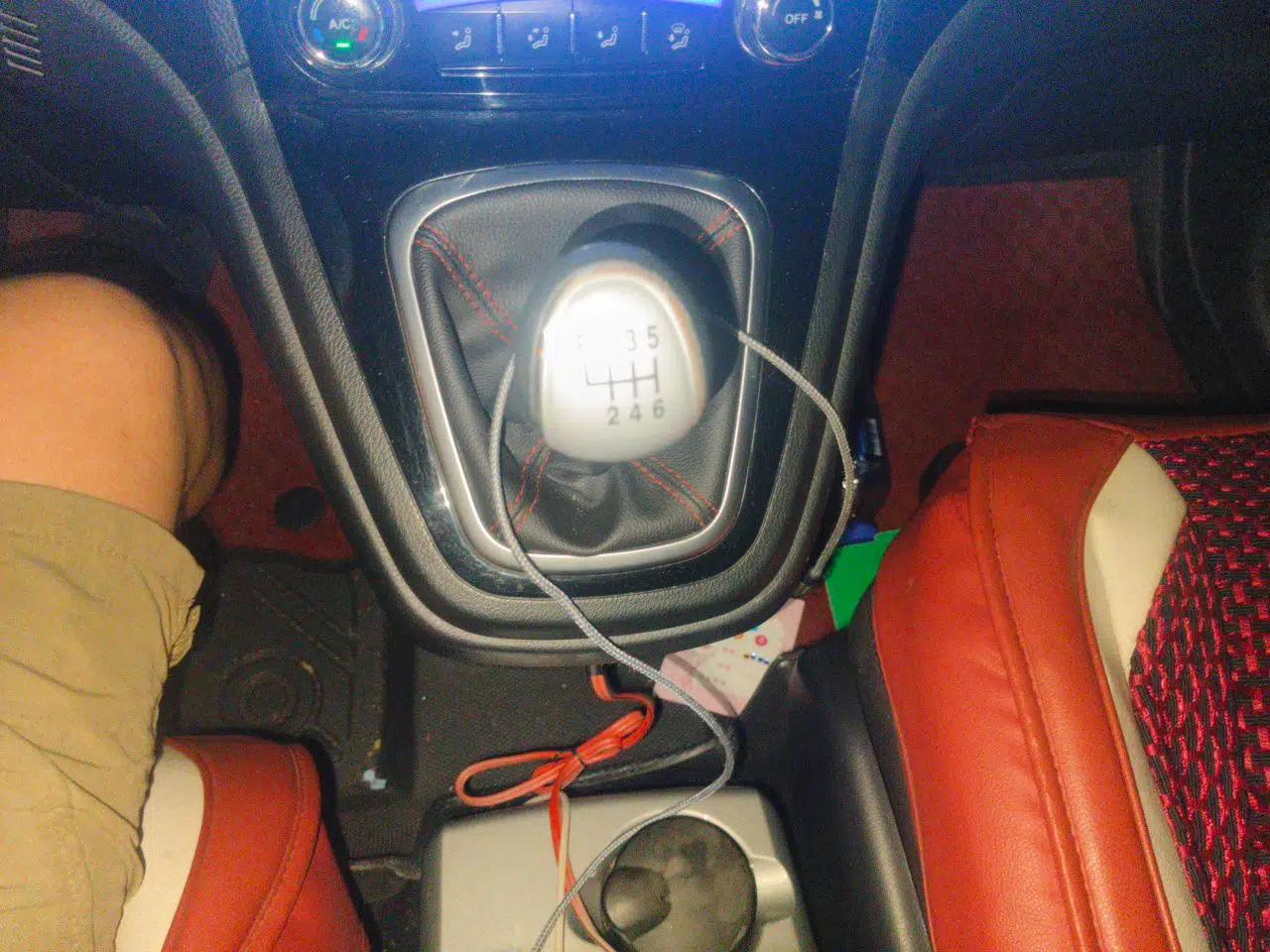 Haval H6 2017 Classic Edition 1.5T Manual Two-Wheel Drive Urban Model — миниатюра 14