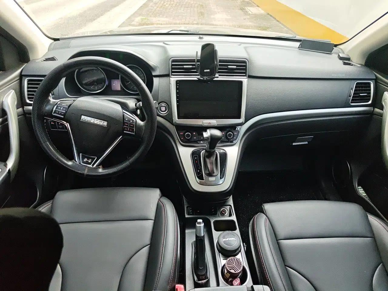 Haval H6 2015 Sport Edition 1.5T Automatic Two-Wheel Drive Luxury Model — миниатюра 9