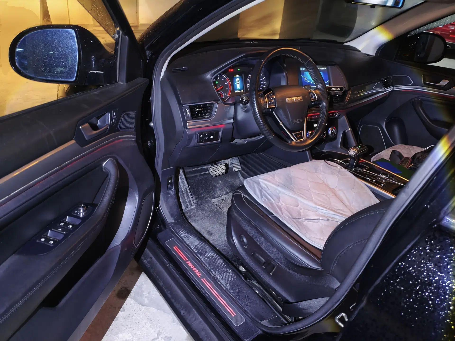 Haval H6 2018 Red-Label Sport Edition 1.5T Automatic Two-Wheel Drive Prestige Model — миниатюра 16