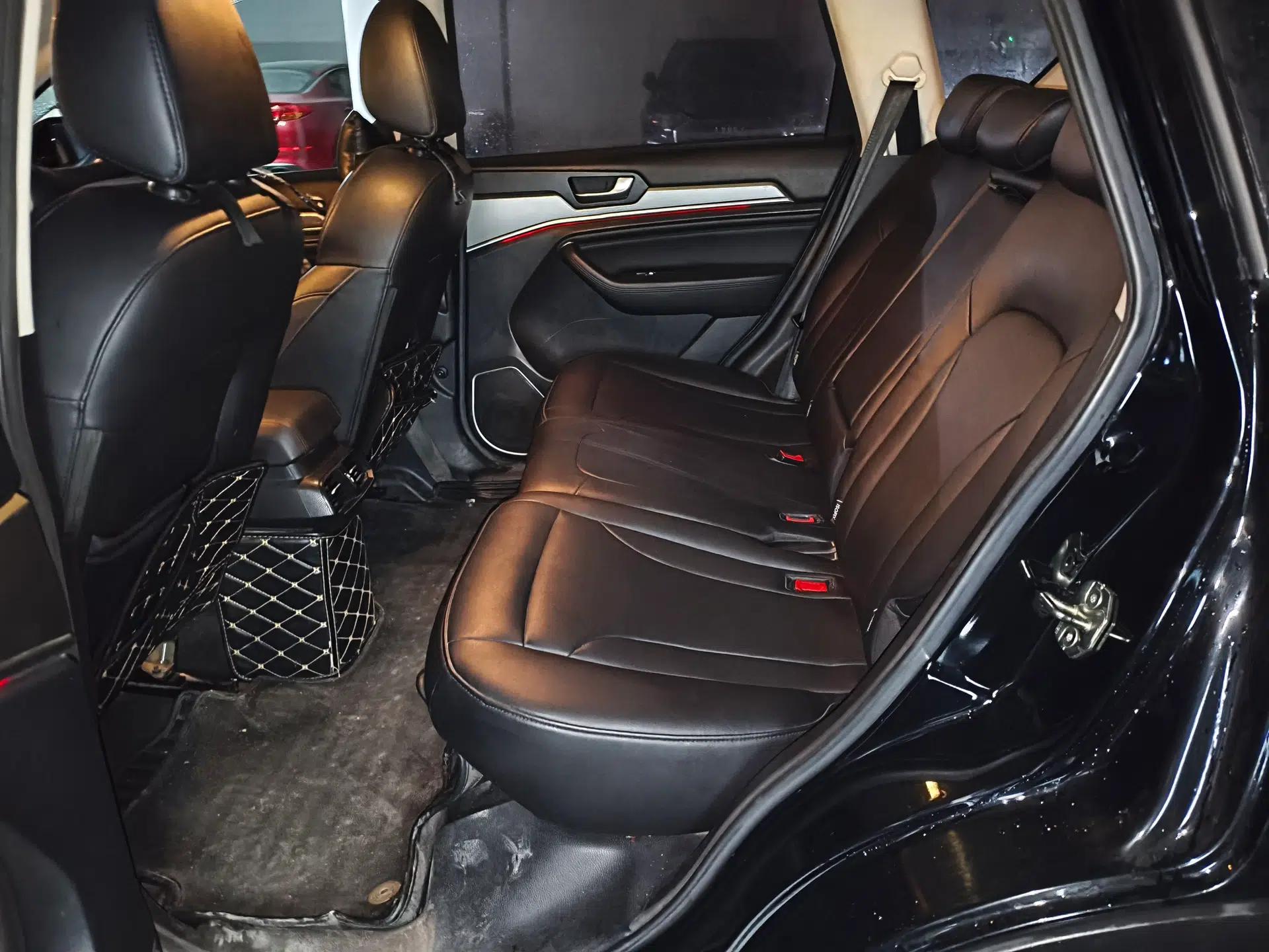 Haval H6 2018 Red-Label Sport Edition 1.5T Automatic Two-Wheel Drive Prestige Model — миниатюра 17