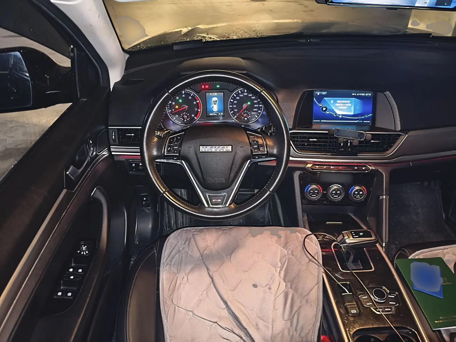 Haval H6 2018 Red-Label Sport Edition 1.5T Automatic Two-Wheel Drive Prestige Model — миниатюра 10