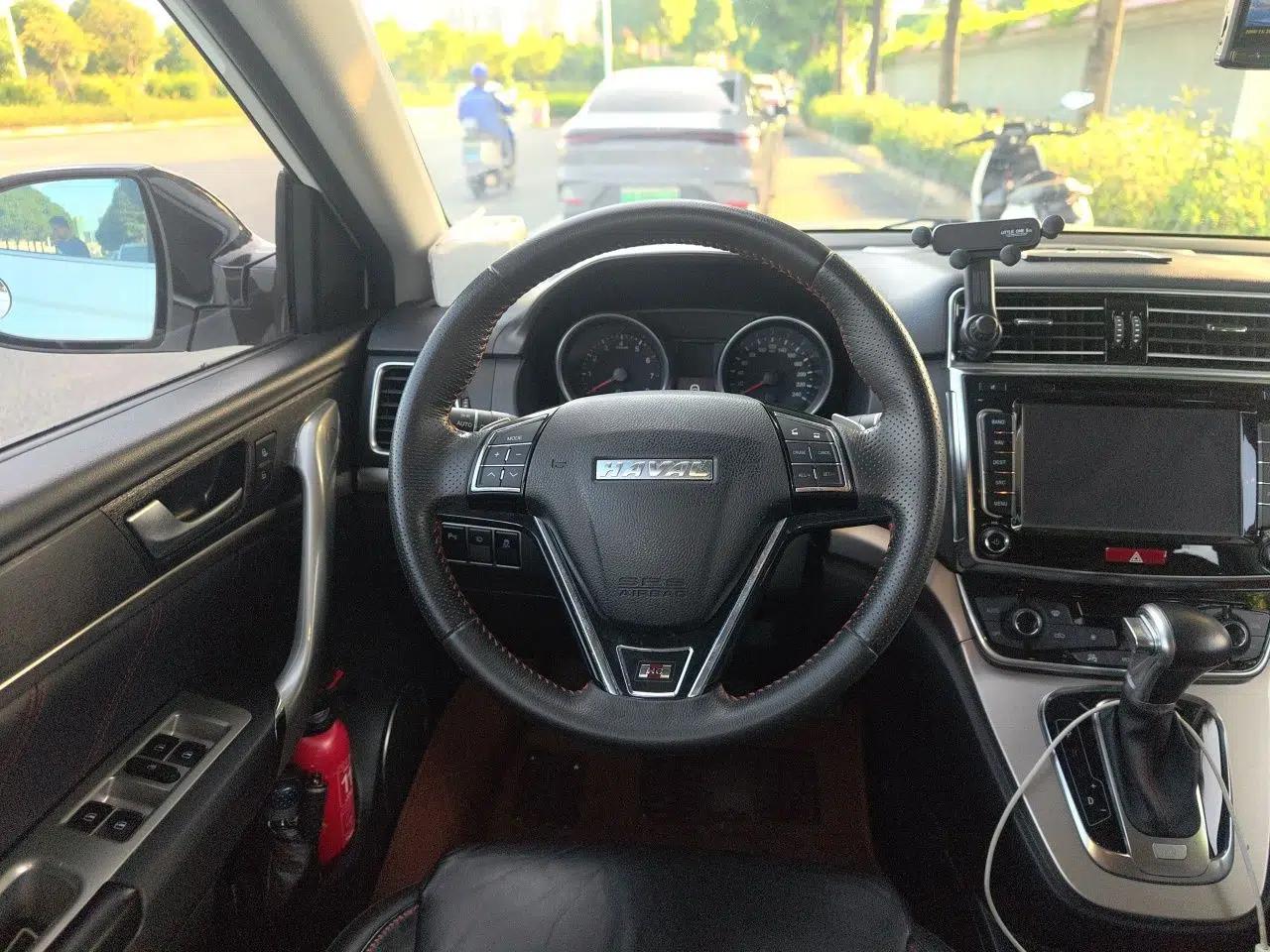 Haval H6 2015 Sport Edition 1.5T Automatic Two-Wheel Drive Luxury Model — миниатюра 10