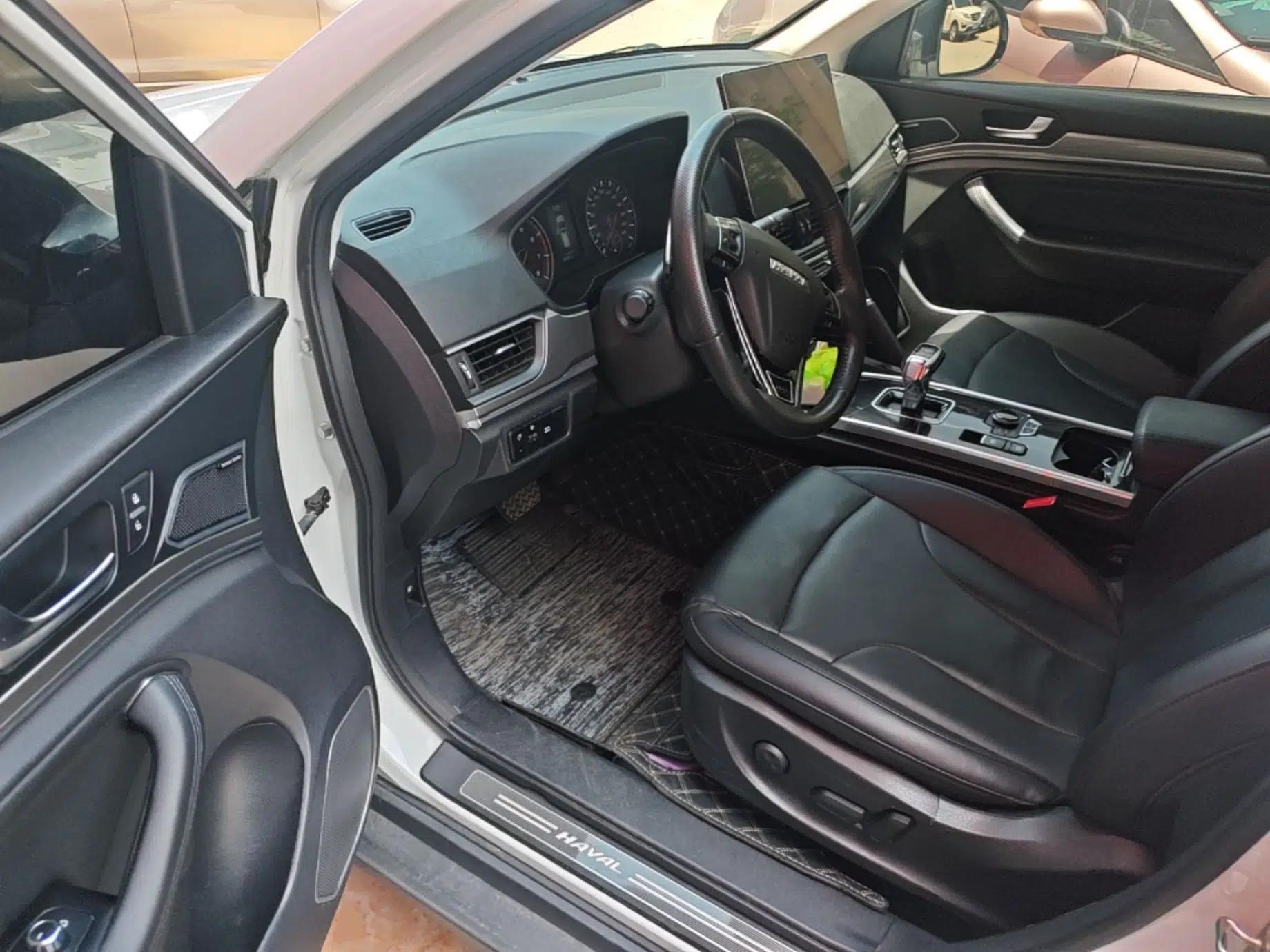 Haval H6 2018 Red-Label Sport Edition 1.5T Automatic Two-Wheel Drive Prestige Model — миниатюра 18