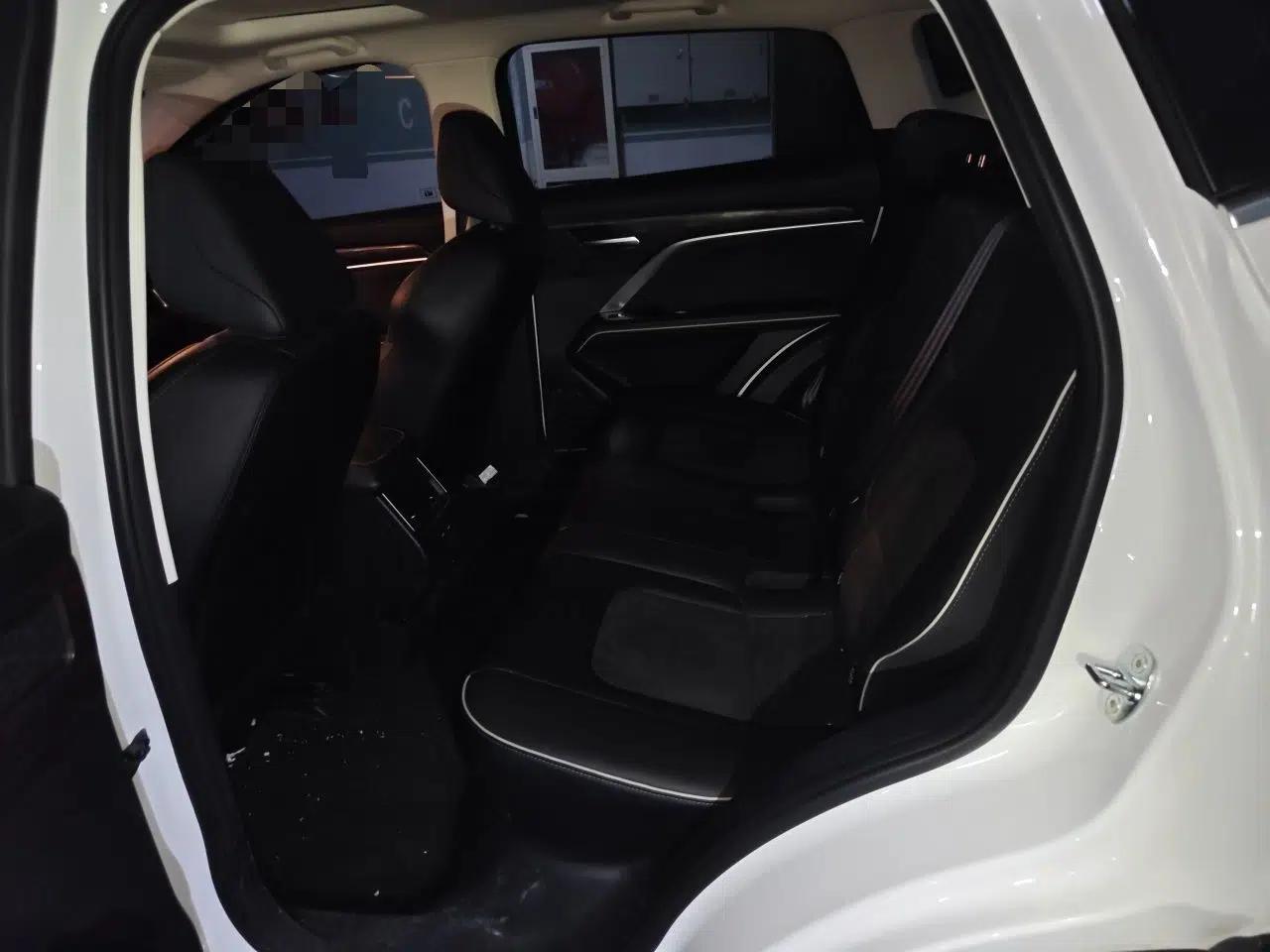 Haval H6 2023 National Trend Edition 1.5T Automatic Urban Version — миниатюра 17